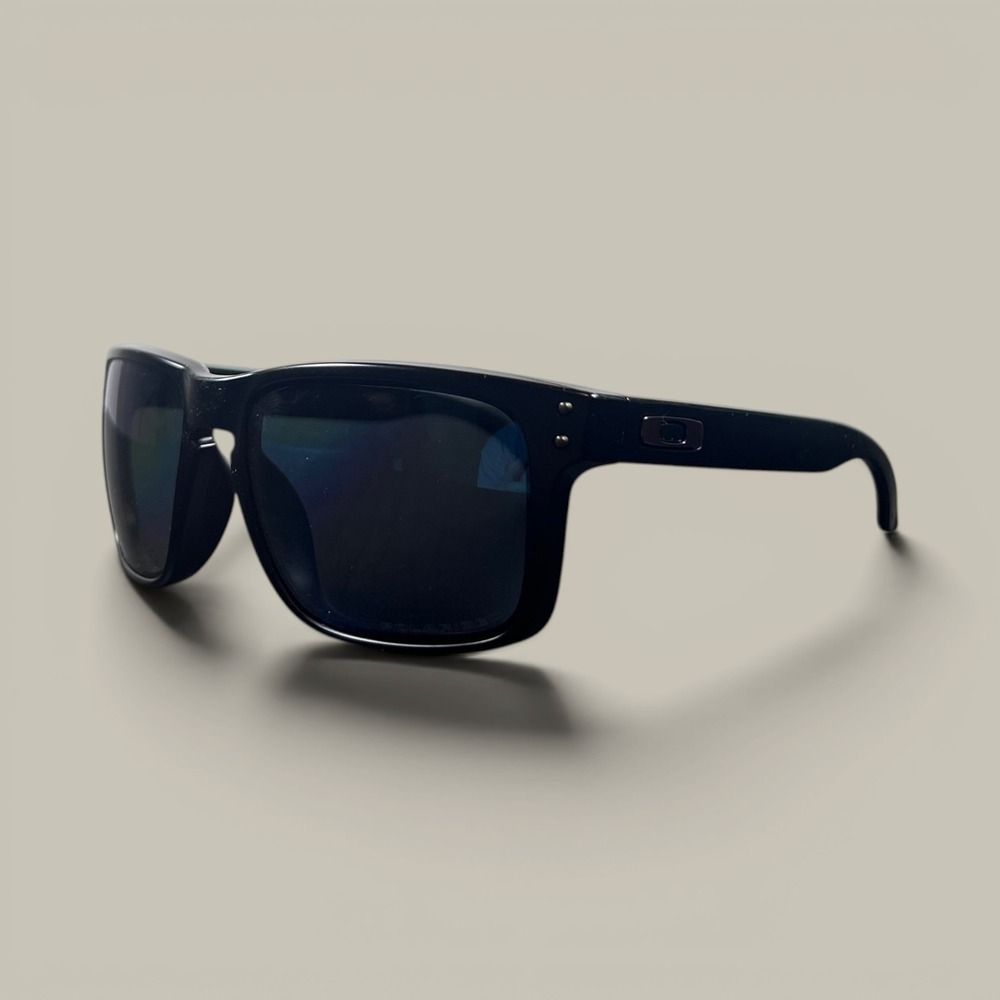 Oakley Holbrook Sunglasses Mens 55mm Black Sapphire OO9102-52 Polarized